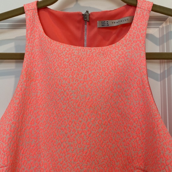 Zara bright pink top - Picture 2 of 3